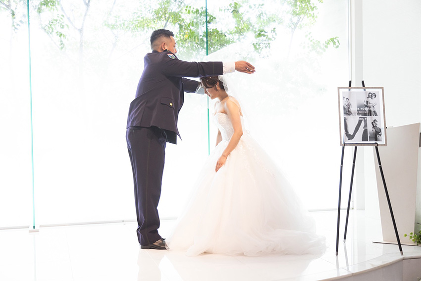 挙式はゲストの皆様に結婚を承認いただく人前式で執り行われました。｜長崎県島原市の結婚式場 ザ・マーキーズ（ウェディング石川）ウエディング